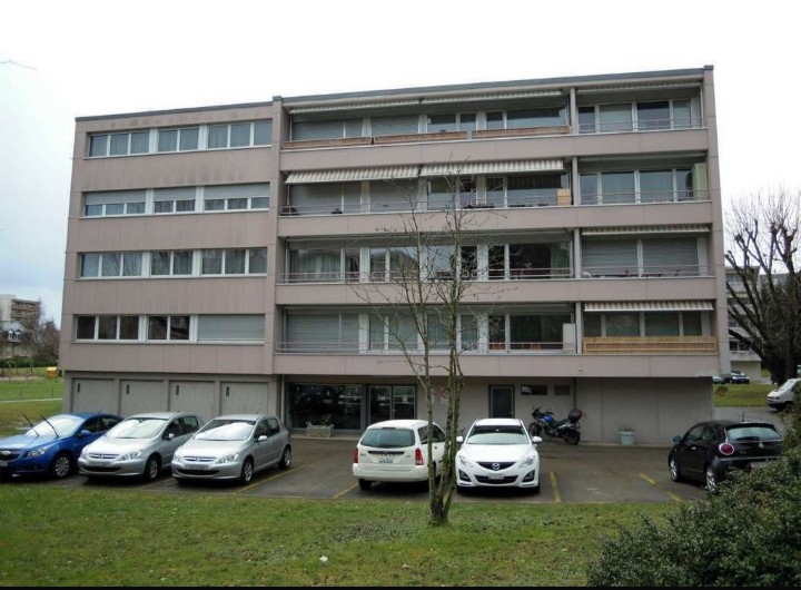 Appartement 3 pièces à louer à Gland – Balcon, 74 m², disponible dès 16.04.2026